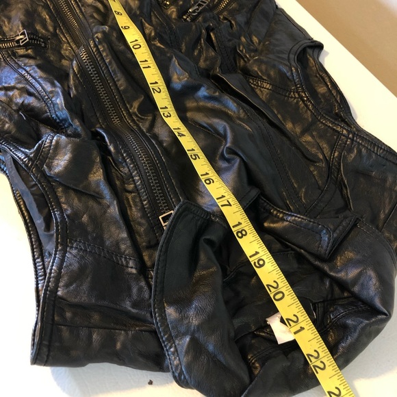 Faux Leather Vest - Picture 5 of 7